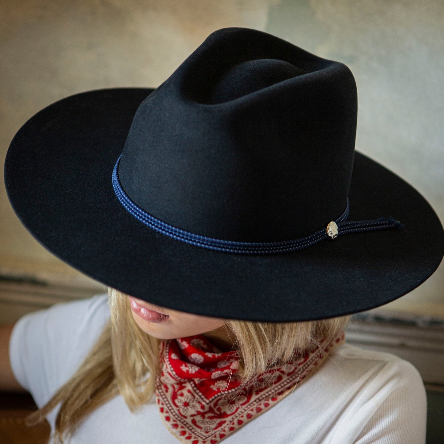 Navy The Four Points / Stetson