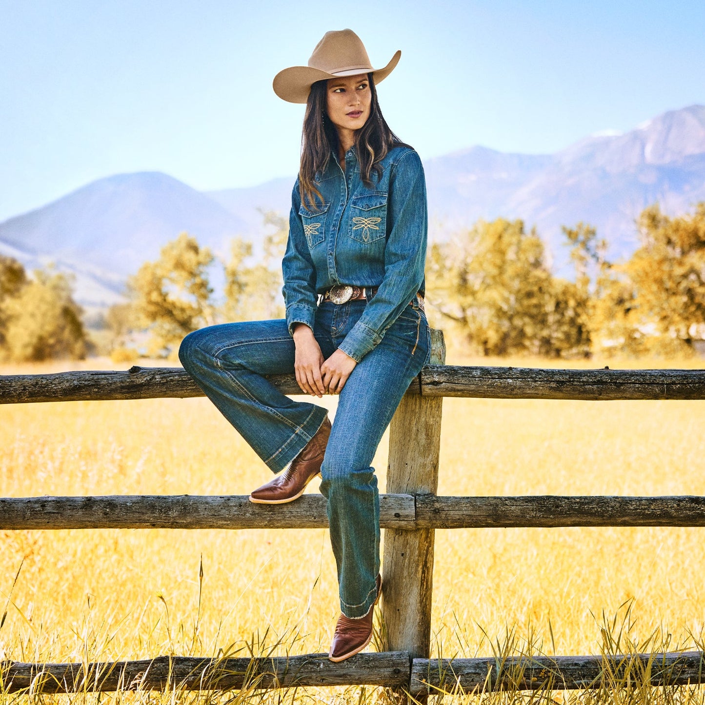 Blue 214 City Trouser Jeans In Medium Wash / Stetson