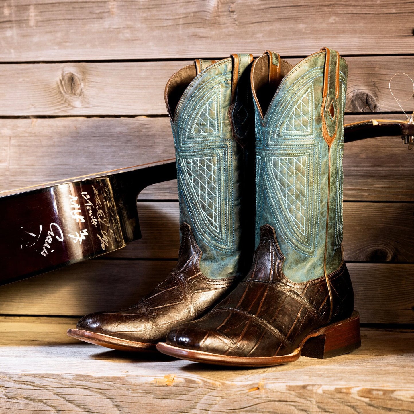 Brown Big Horn Tobacco Alligator Cowboy Boot / Stetson