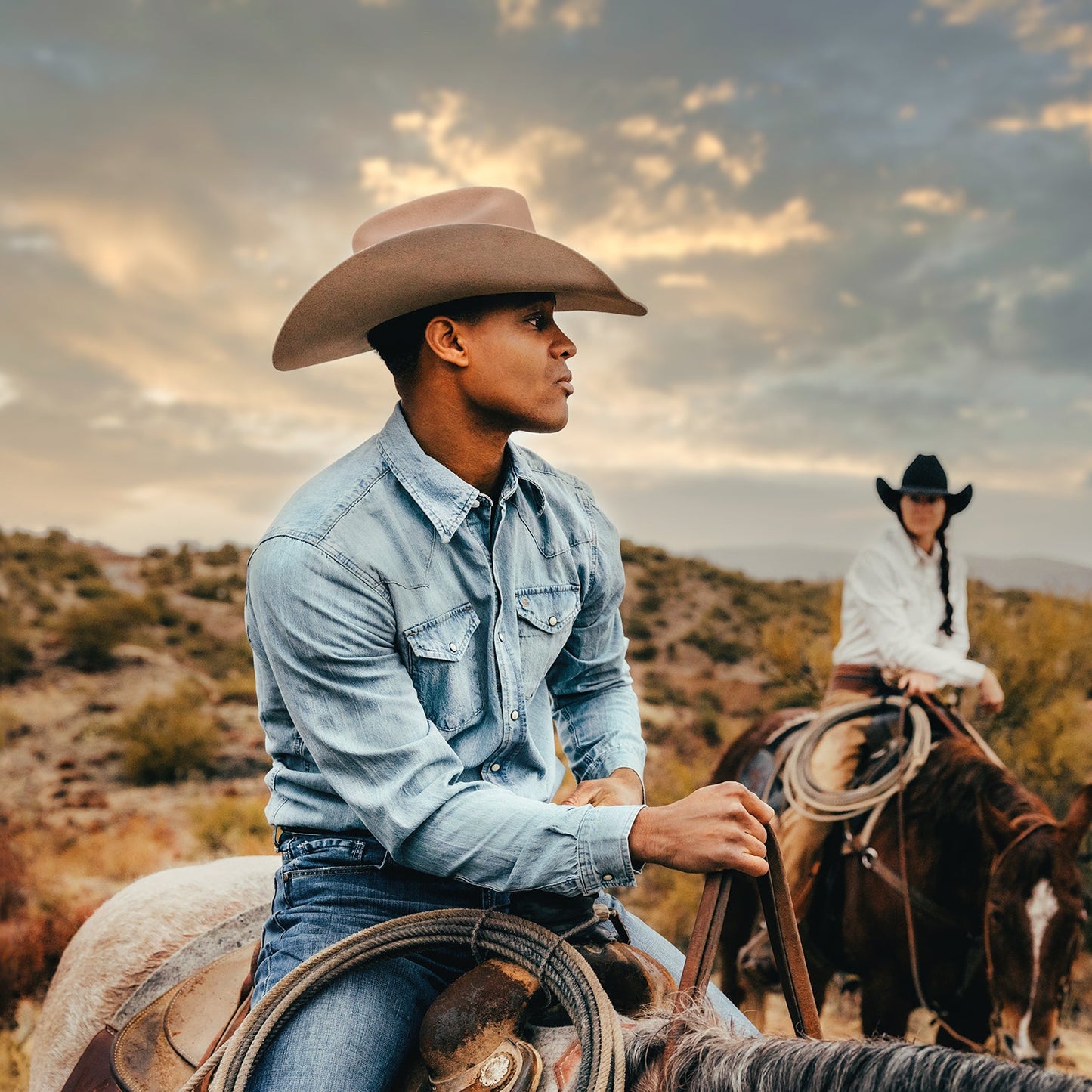 Blue Long-Sleeved Denim Shirt / Stetson