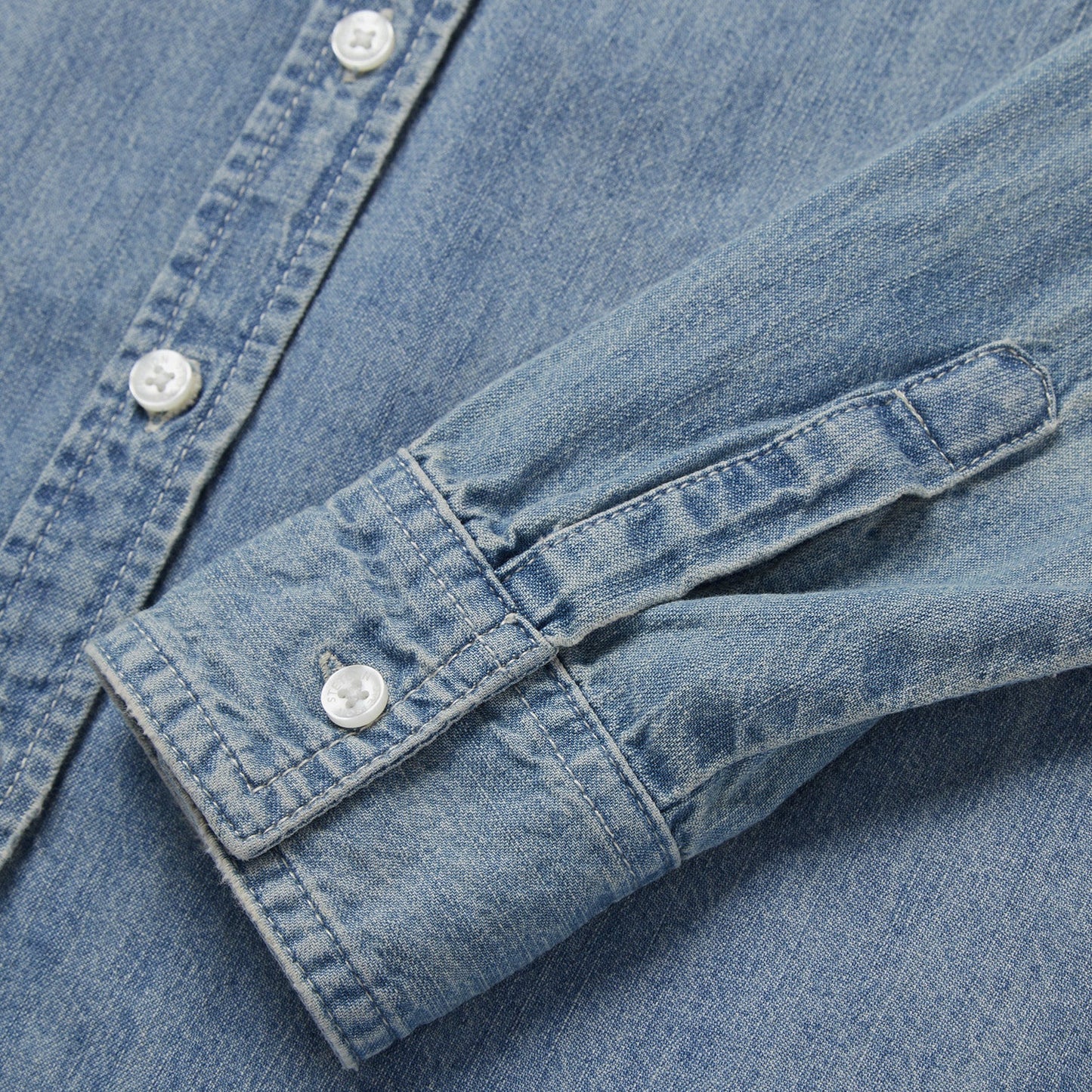 Blue Long-Sleeved Denim Shirt / Stetson