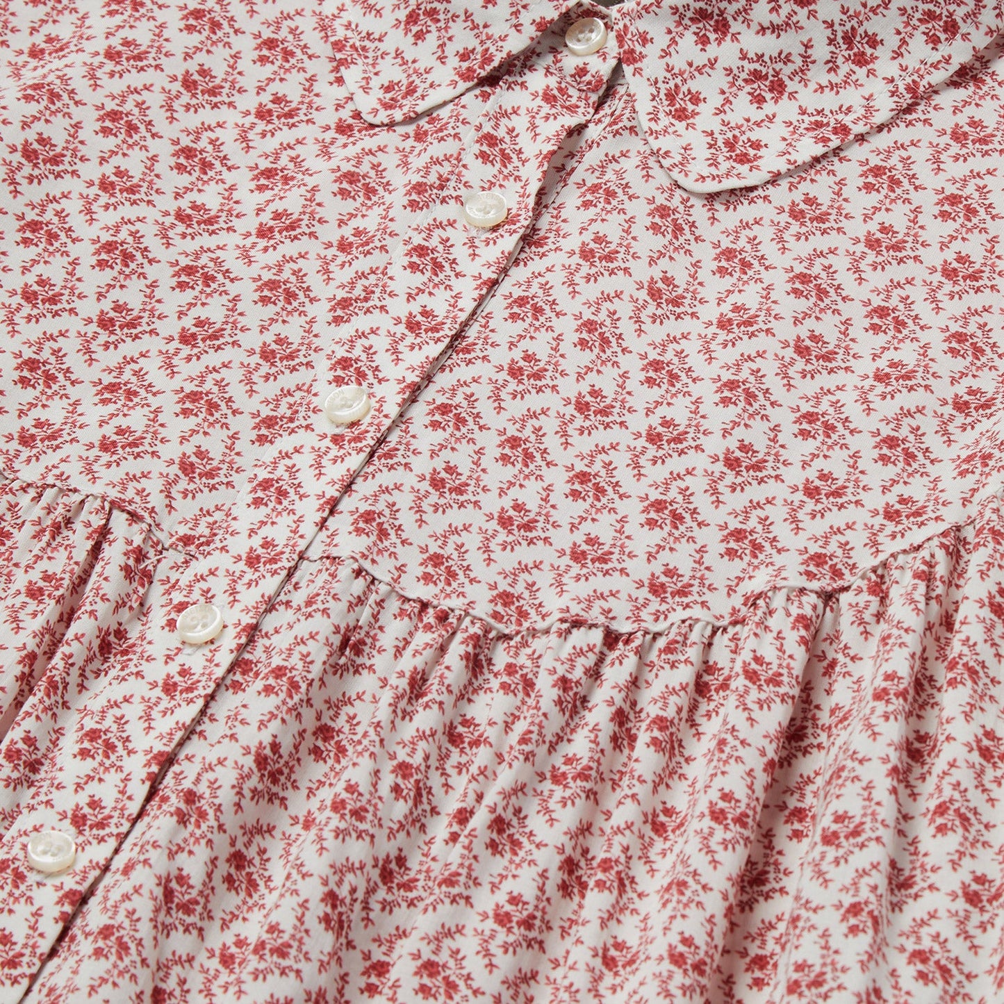 Red Short-Sleeved Cottage Floral Blouse / Stetson