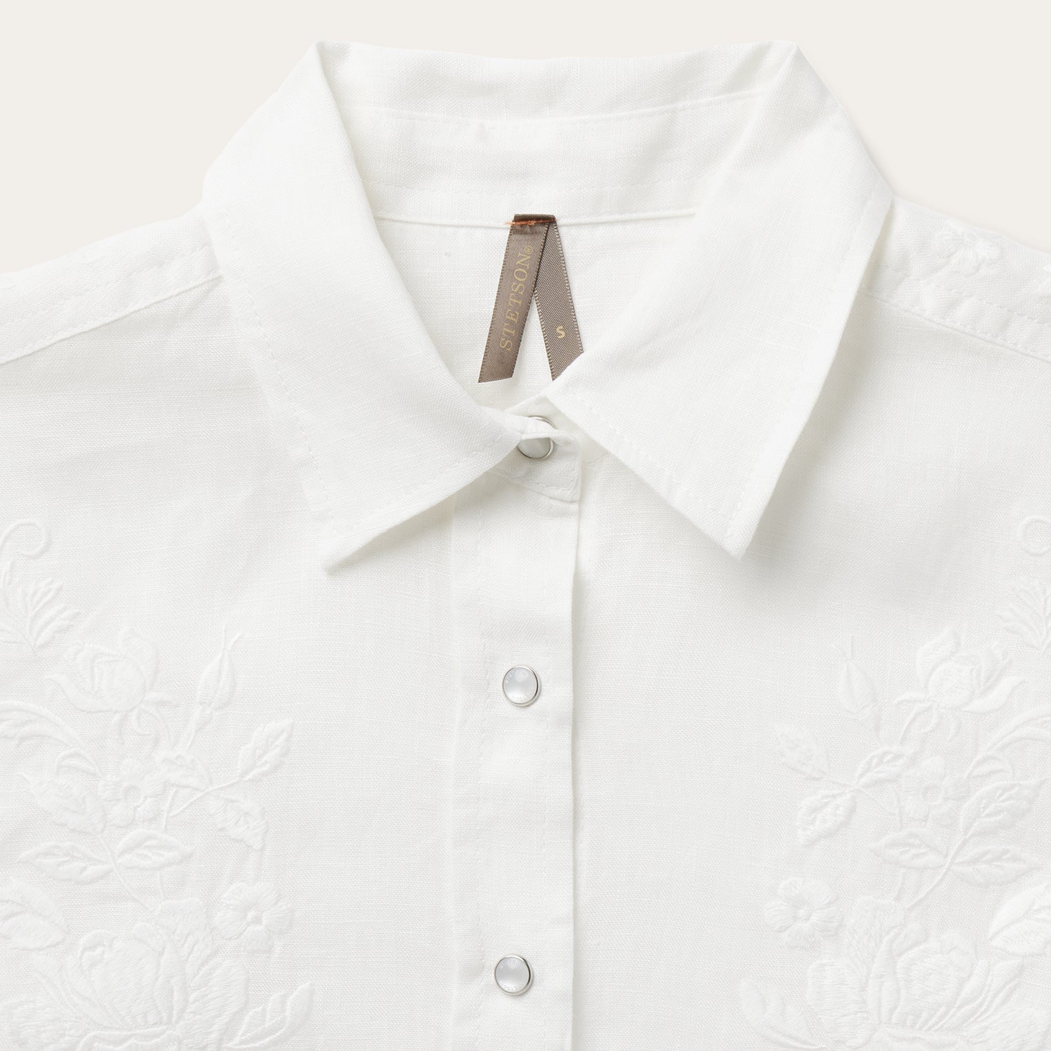 White Floral Embroidered White Linen Shirt / Stetson